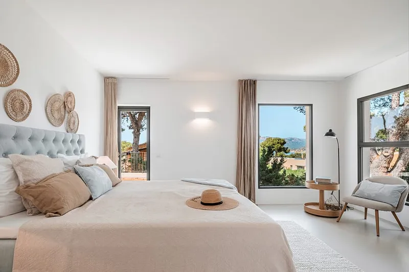 Elegant villa with a vacation rental license in a quiet neighborhood — photo 8