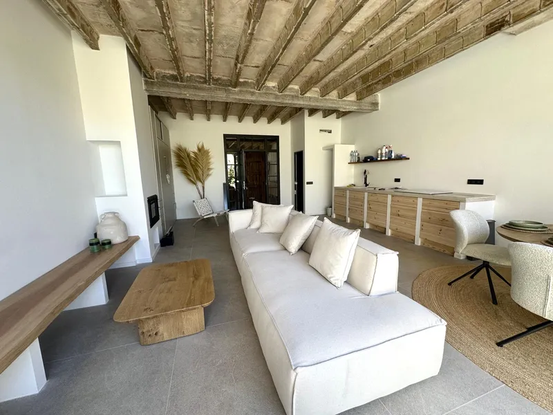 Reformed apartment in Llucmajor — photo 1