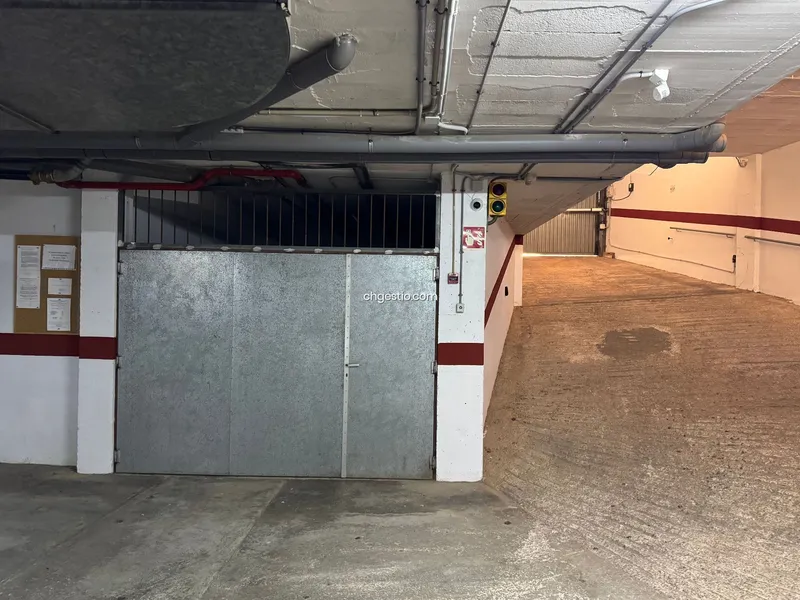 Garage / Parking in Llucmajor — photo 6
