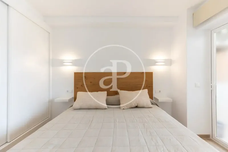 Charming renovated ground floor flat for rent in Cala Bona — photo 12