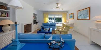 Luxury seafront villa in Porto Petro — photo 12