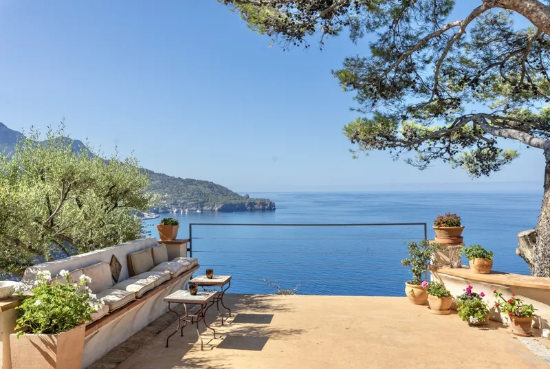 Spectacular House on the North Coast with Impressive Views — photo 4
