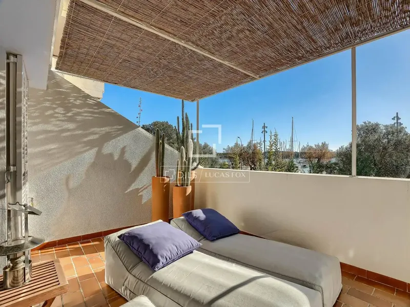 Located in one of the most privileged areas of Portocolom, this exceptional contemporary villa enjoys stunning panoramic views — photo 3