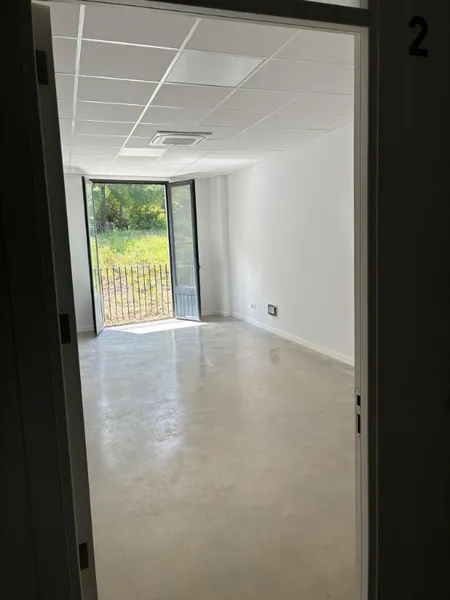 Office to rent for long term in Sóller — photo 4