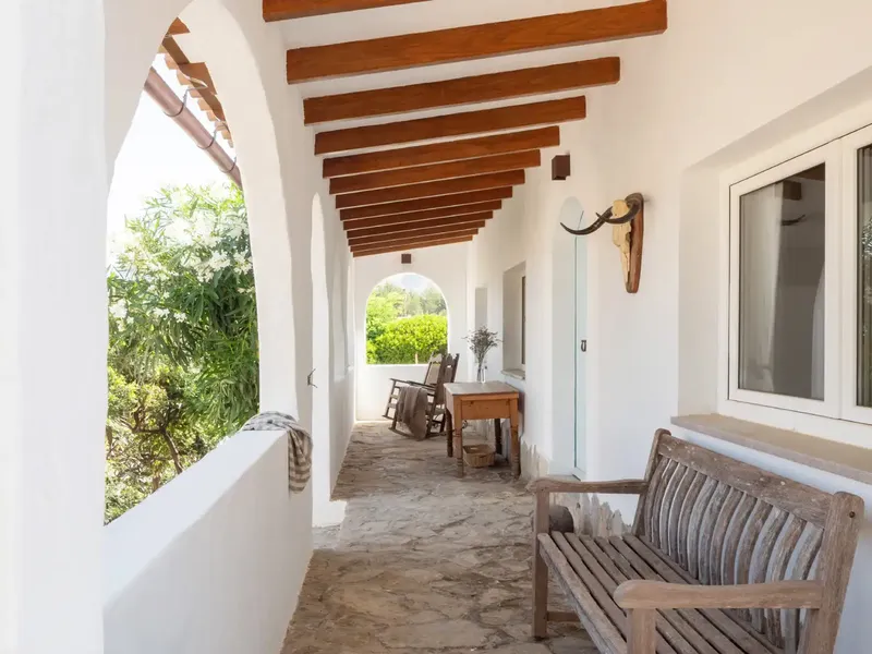 In the cozy village of Betlem, situated at the foot of the mountain and a stone's throw from the sea, this house is for sale. — photo 3