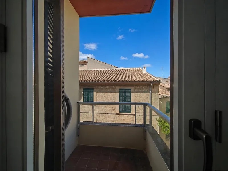 New apartment, never lived in — photo 12