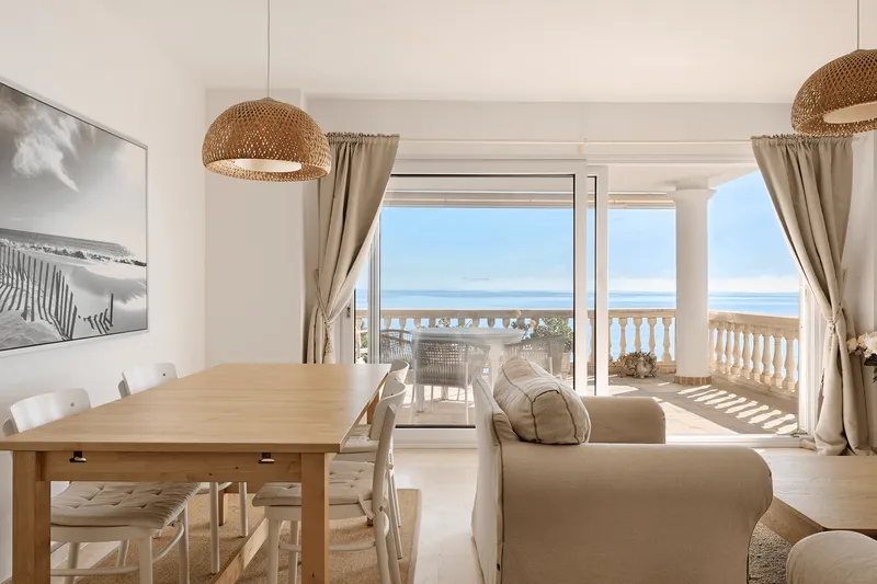 Panoramic Sea View Apartment in Illetes — photo 4