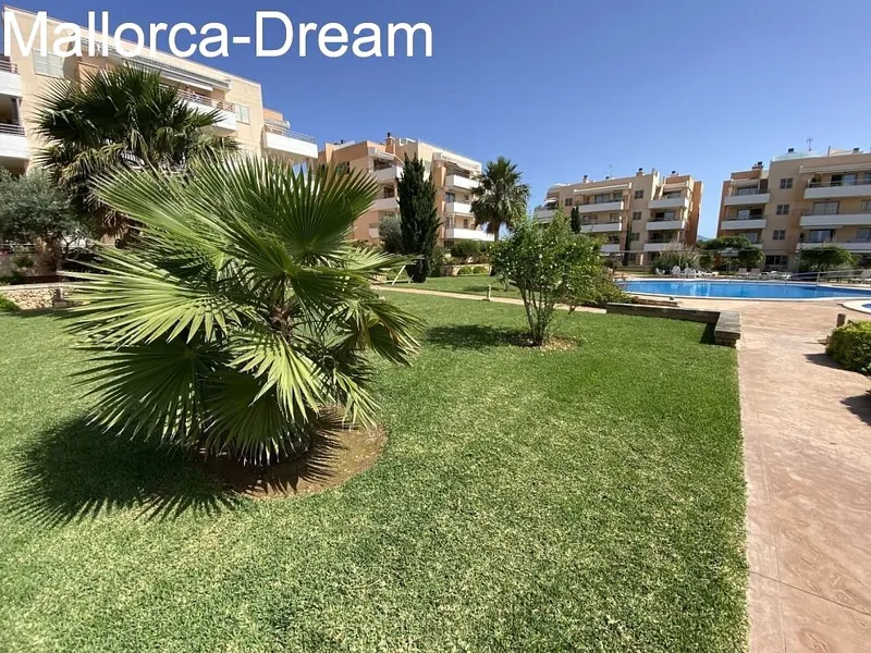 Cala Millor: 3 bedroom flat with 2 bathrooms, pool, underground parking, cellar room, air conditioning, gas central heating — photo 8