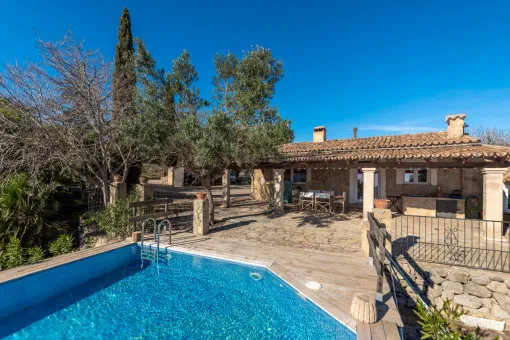 Esporles: Finca with panoramic views and holiday rental license in Esporles — photo 3