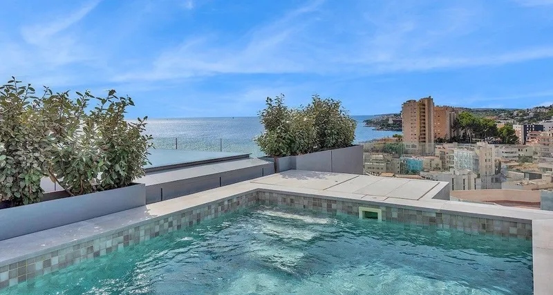 Luxurious penthouse with private pool in Cala Major — photo 1