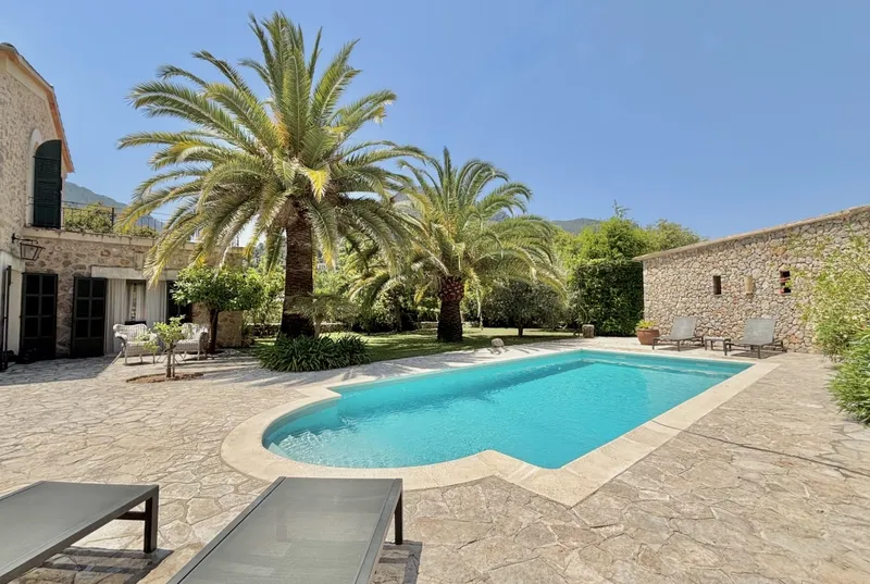 Charming house with garden and pool in a quiet area of Sóller — photo 2