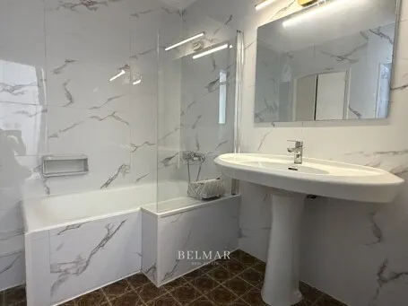 Ground-floor apartment with a large patio and garage in the center of Sant Llorenç — photo 8