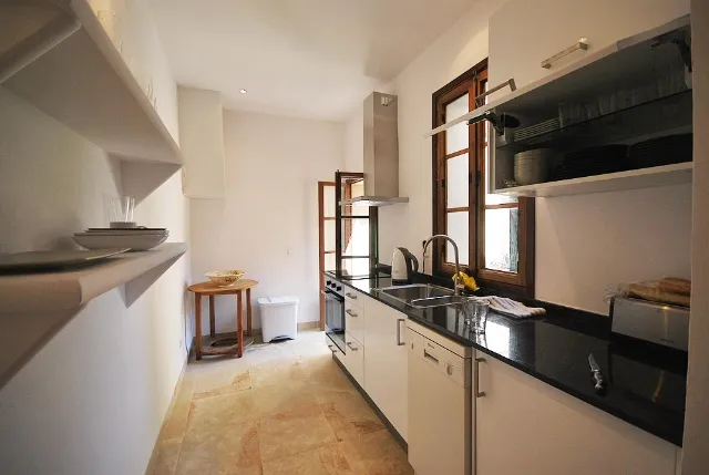 Charming apartment with terrace in Sóller — photo 12