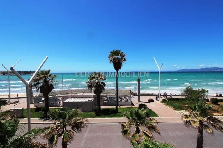 Exclusive luxury apartment on the first sea line at Playa de Palma — photo 1