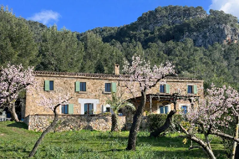 Ref.2471C – Typical Mallorcan rustic finca with beautiful views of the landscape — photo 1