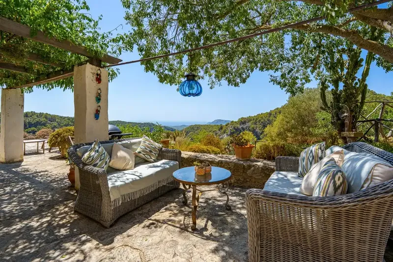 Exceptional historic country house on the edge of Galilea — photo 5