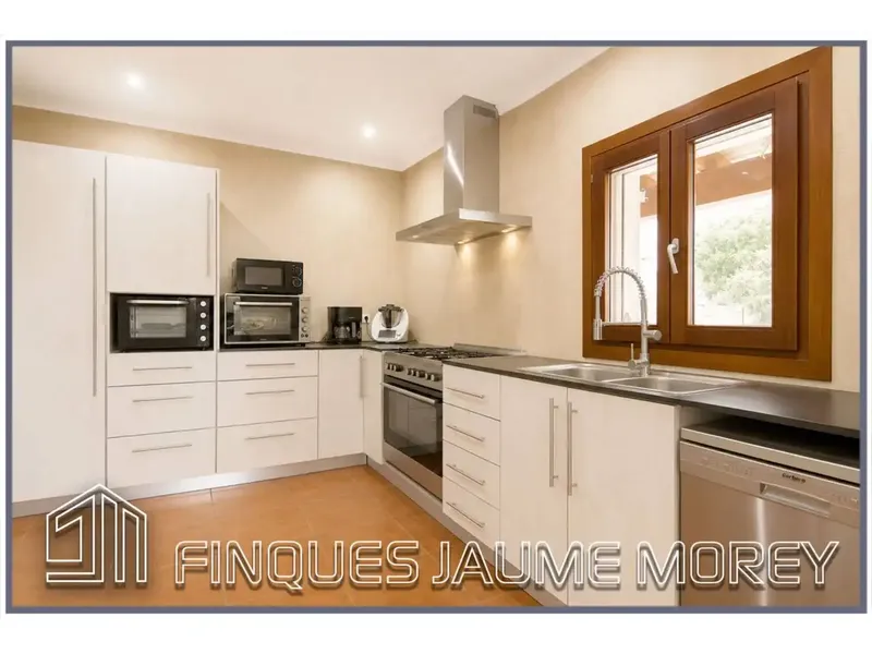 At the foot of the Tramuntana mountains, we offer this wonderful rustic estate — photo 12