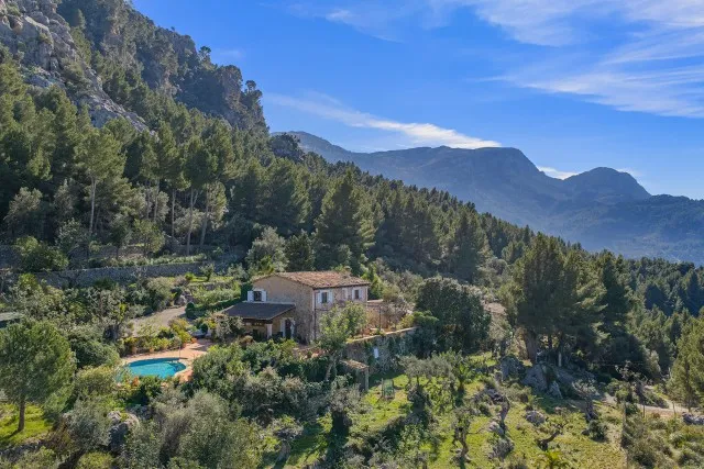 Impressive finca with panoramic sea views for sale in Deia, West Mallorca — photo 5