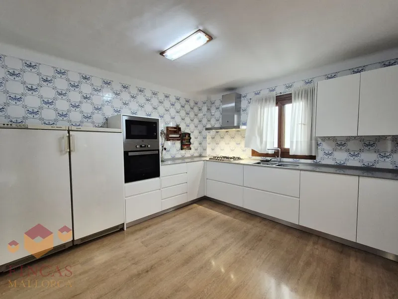 4-bedroom apartment with parking and views of Plaza de Toros Palma – NOT AVAILABLE — photo 3