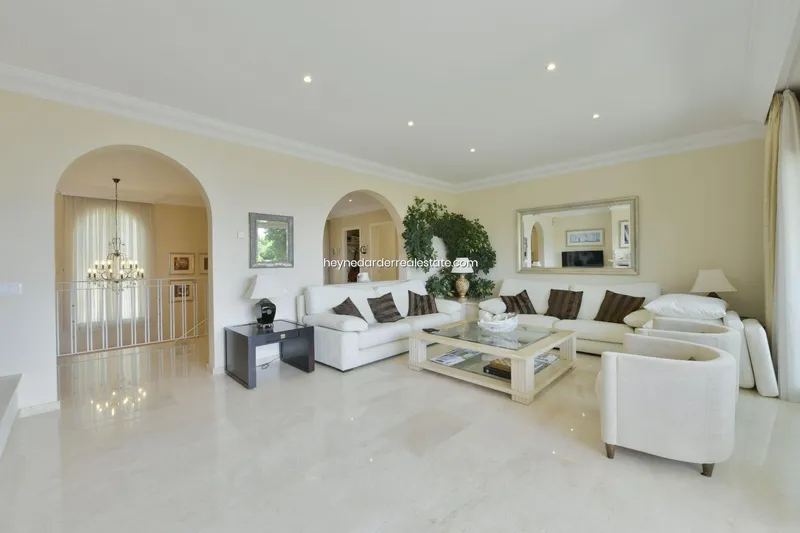 Villa en Port d'Andratx — photo 4
