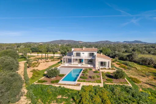 Santanyi, first-class new-build finca with pool and wonderful views near Santanyi — photo 3