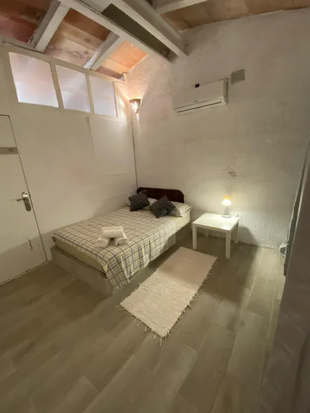 FINCA CON CASITA DE 28M2 EN MANACOR CON SAFAREIG — photo 9