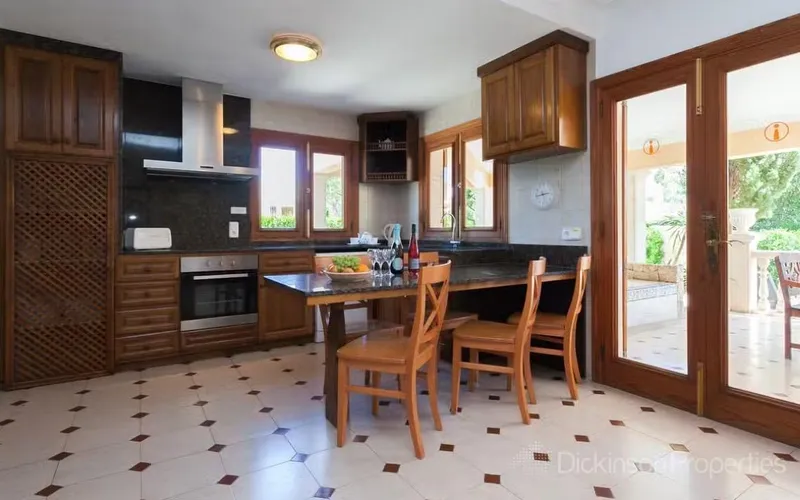 Elegant Villa in Llenaire with Rental Licence - Just Steps from the Seafront in Port de Pollença — photo 10