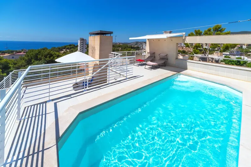 This exclusive penthouse is located in Bonanova, one of the most prestigious areas of Palma, known for its tranquility, beauty and proximity — photo 10