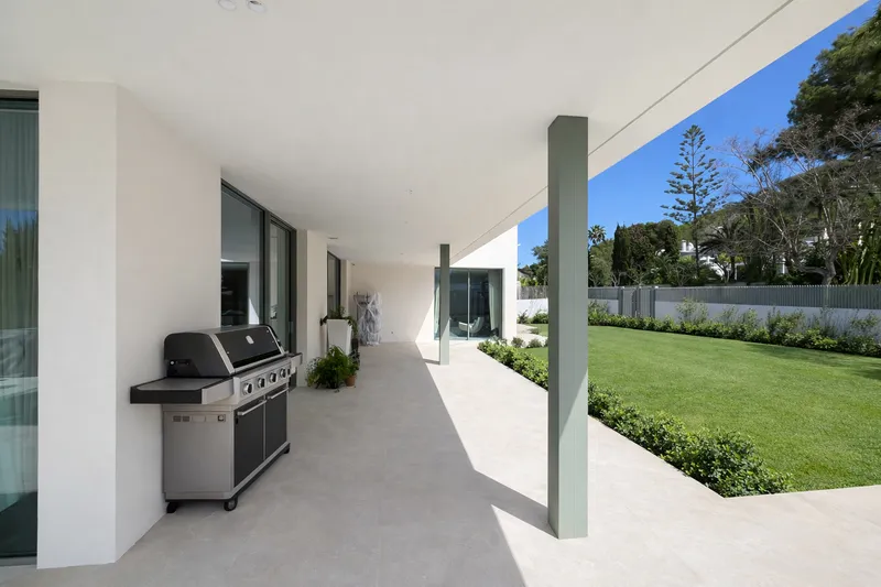 Exclusive new build modern style villa in a privileged location in Nova Santa Ponsa Mas — photo 4