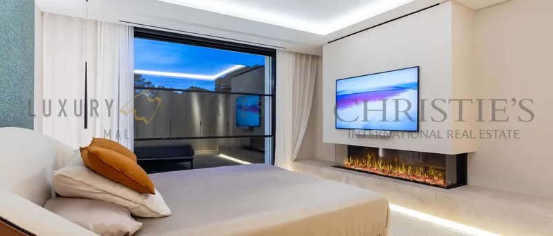 Modern newly built villa in Santa Ponsa near the harbor and beach — photo 9