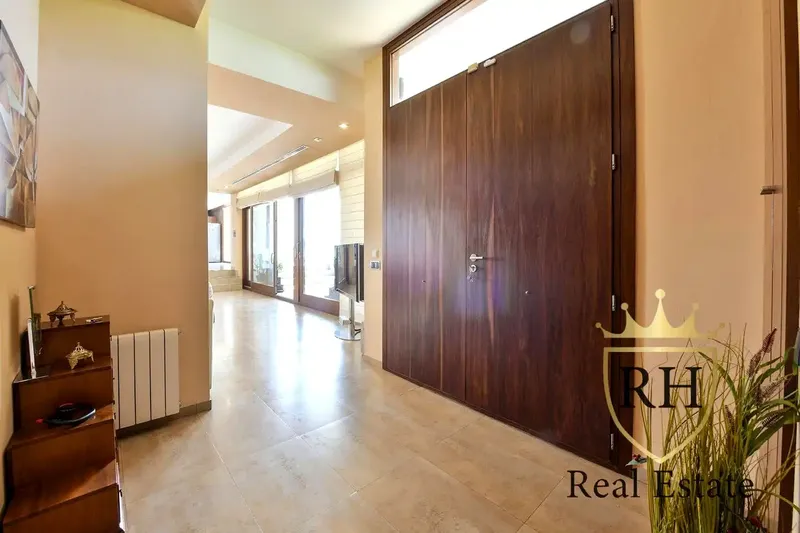 Discover this spectacular house or chalet in the exclusive area of Gènova, perfect for those seeking comfort, space, and a quiet environment — photo 12