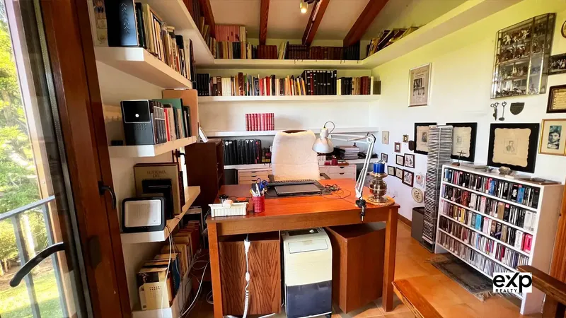 Semi-detached house in Valldemossa, ideal for those seeking a comfortable home full of charm and surrounded by nature. Located in a residential area — photo 11