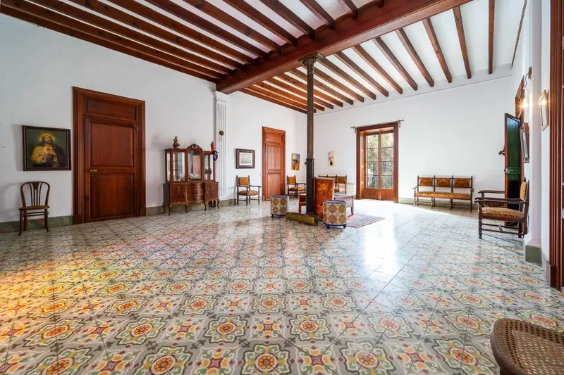 Magnificent stately apartment in the heart of Porreres — photo 2