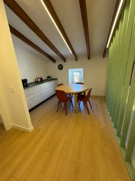 habitación privada en coliving a 15 minutos del centro de Palma, facturas incluidas (lus, agua, parking, WIFI, piscina, zona exterior, servi — photo 7