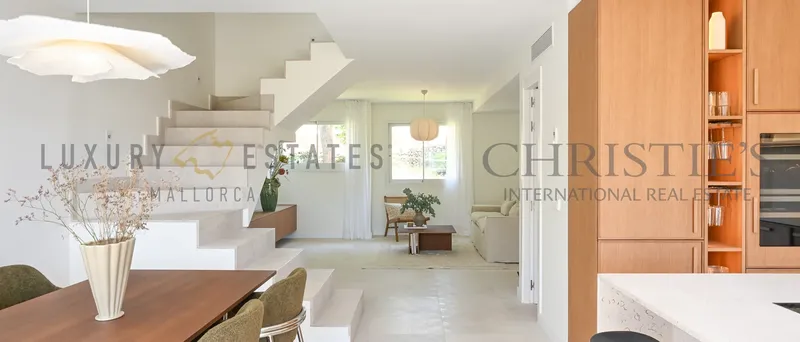 Modern renovated triplex penthouse in Cas Catalá with sea views within walking distance of the harbor — photo 9