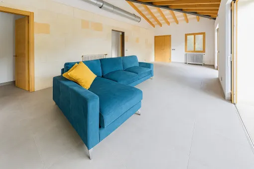 Pollensa, modernized finca with mountain views, pool and rental license, near the old town of Pollensa — photo 6
