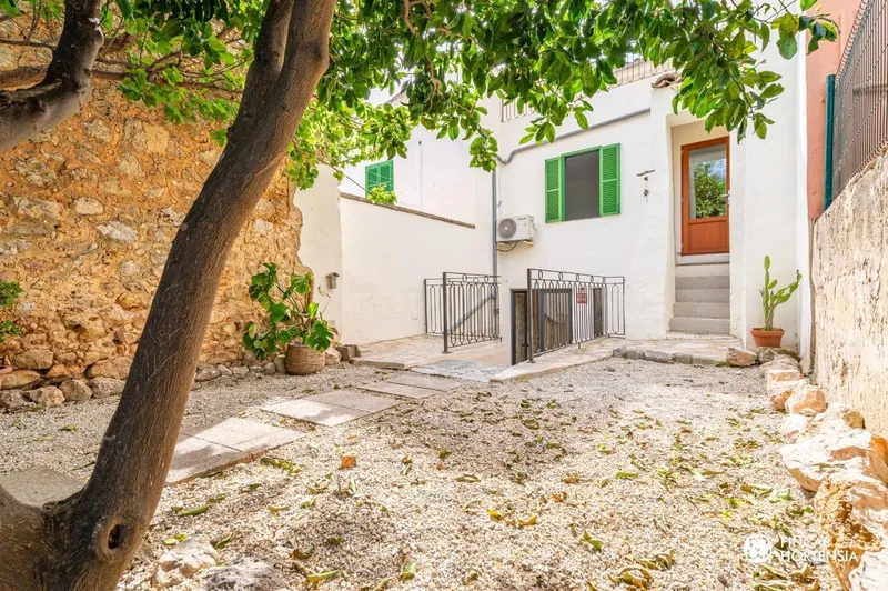 Townhouse for sale in Alaró, Mallorca — photo 4