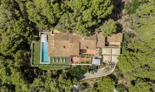 A Private Mediterranean Retreat with Sea Views, Camp de Mar — photo 11