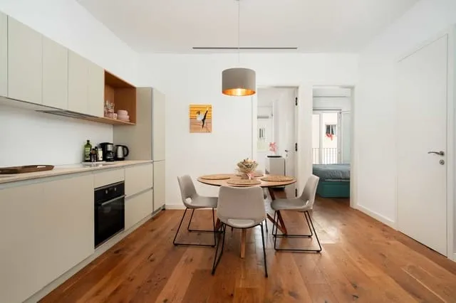 Flat for sale in Cort, Palma de Mallorca — photo 4