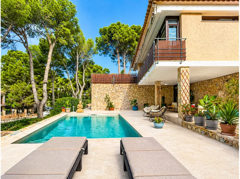 Renovated villa with partial sea views in Costa de la Calma — photo 2