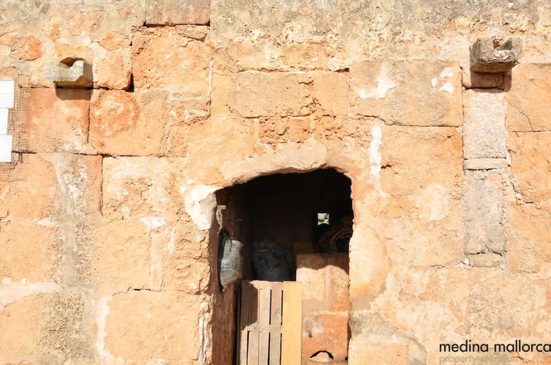 Historic finca for renovation in Llucmajor — photo 12