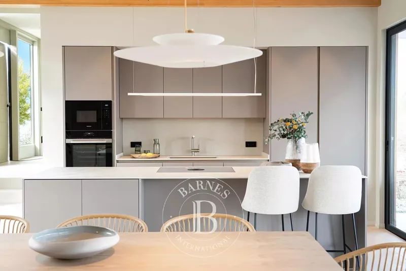 Refined living above the Bay of Palma — photo 6