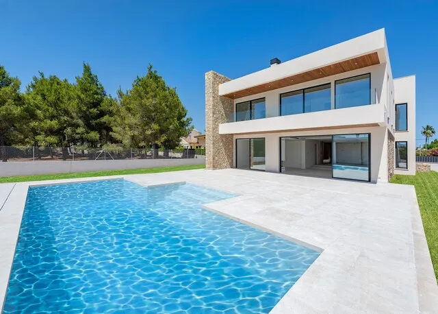 Frontline villa with renovation potential for sale in El Toro, Southwest Mallorca — photo 6
