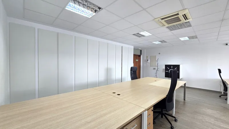 AL-JHRE068 – 75 m² office for rent in the Son Fuster business park — photo 7