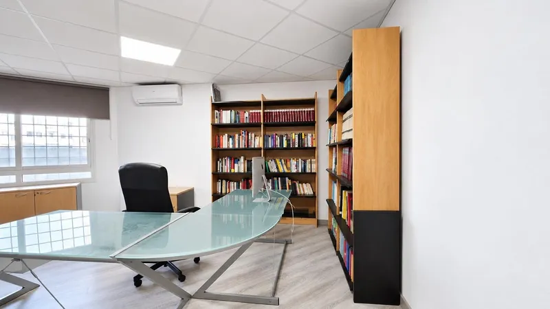 Office in the heart of Palma with parking option — photo 9