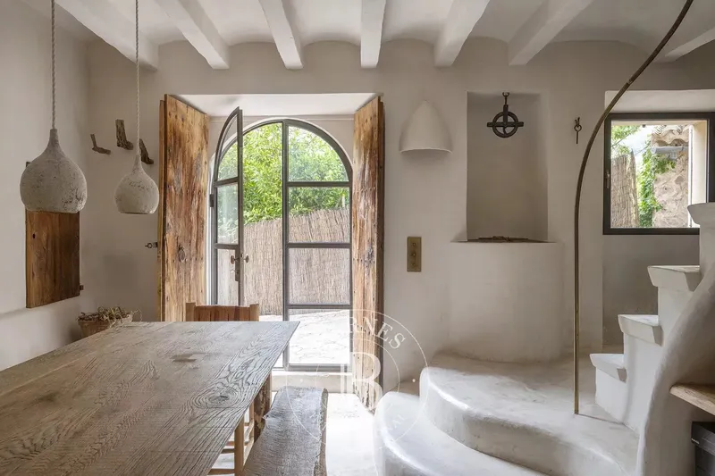 Classic Stone House with Modern Comforts in Central Deià — photo 2