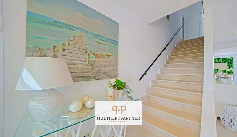 123m² end-of-terrace house with 4 rooms and distant sea views for sale — photo 8