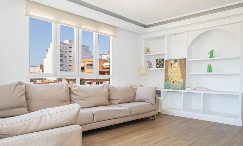Spectacular Family Penthouse in Foners: Space, T... — photo 8