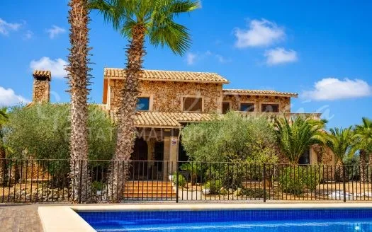finca in Santanyi — photo 1