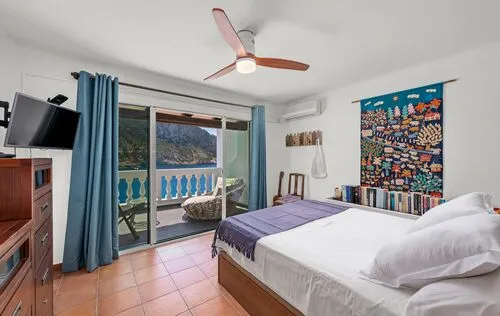 2 Bedrooms in Port Andratx — photo 6